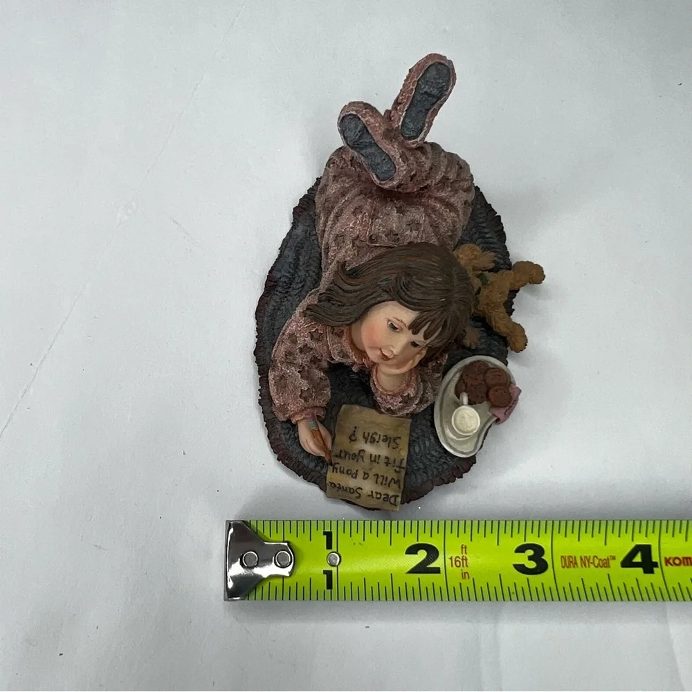 Boyd’s Yesterday’s Child Christmas Figurine 2001 Hannah…Dear Santa Style #3575